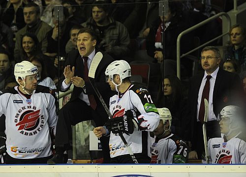 "Avangard" pārspēj "Torpedo", ievedot "Dinamo" play off