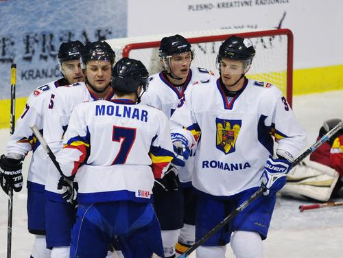 Rumāņu hokejisti triumfē, svētdien startēs abi 1. divīzijas čempionāti, cīņā arī leiši un igauņi