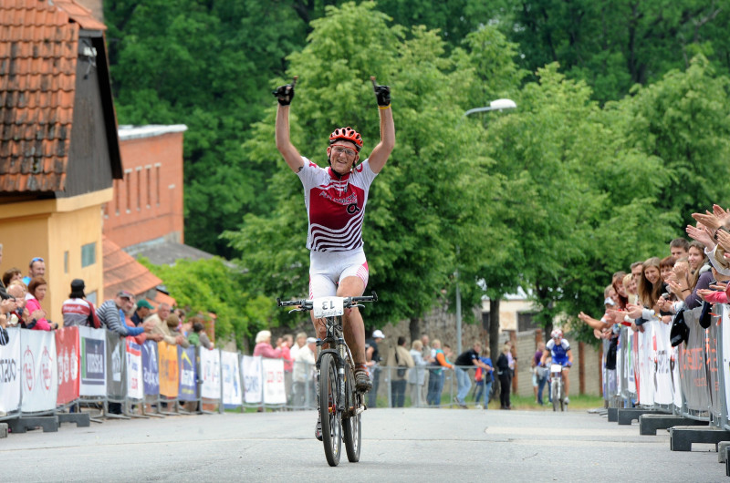 SEB MTB 3.posmā Cēsīs uzvar Vosekalns un Ardava