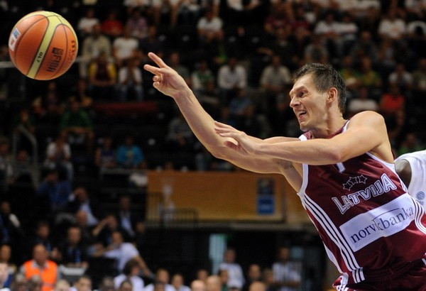 Latvijai spēle pret B grupas favorīti Serbiju