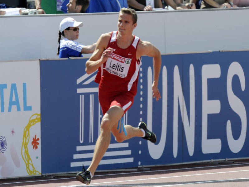 Leitim 35. vieta 400 metros, Pekinas čempions Merits izstājas