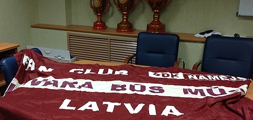 "Dinamo" fanu karogs atrasts un tiks atdots īpašniekiem