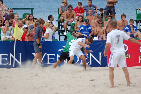Septīto reizi notiks Latvijas pludmales futbola čempionāts
