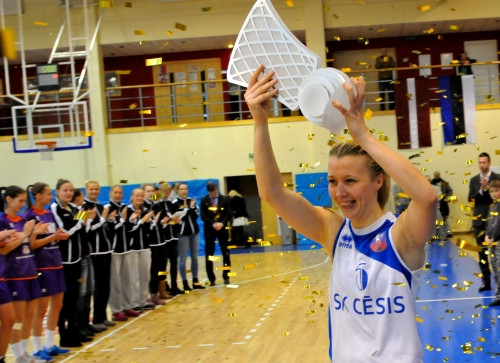 Cēsis triumfē Latvijas un Igaunijas čempionātā, MVP - Anda Eibele
