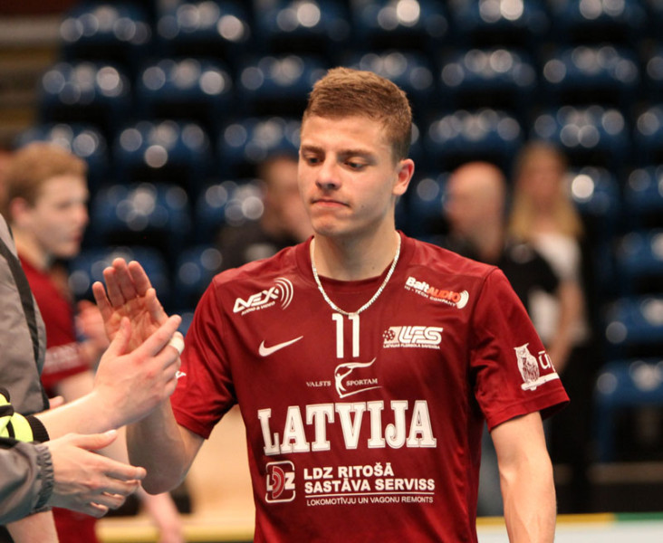 Latvija piekāpjas Čehijai un spēlēs par 5. vietu
