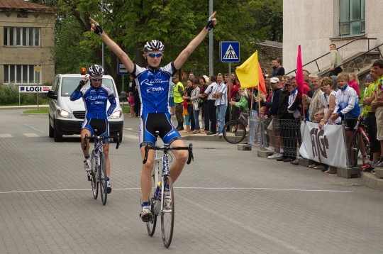 "Čempionu kausā" triumfē mājinieks Neilands