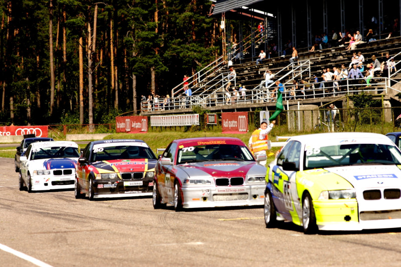 Sestdien Biķerniekos jaudīgākās autošosejas sacensības Baltijā "Riga Summer Race 2013"