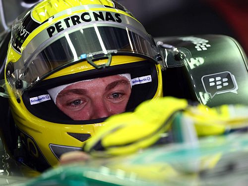 Rosbergs lūdz palīdzību ķiveres zagļa notveršanā