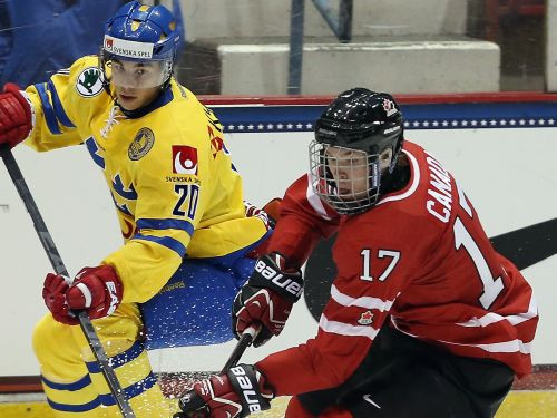 Hokeja junioru elite rīt sāks cīņu par pasaules čempionu godu