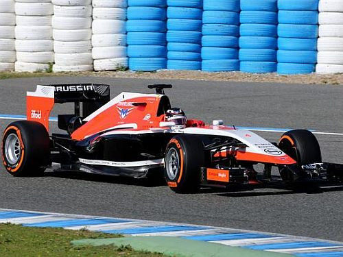 Krievu komanda "Marussia" ar novēlošanos prezentē jauno F1 modeli