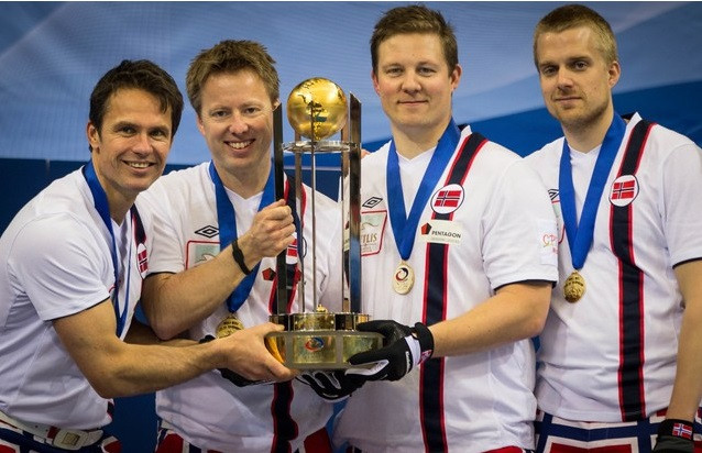 Norvēģijas kērlingisti pēc 26 gadu pārtraukuma kļūst par pasaules čempioniem
