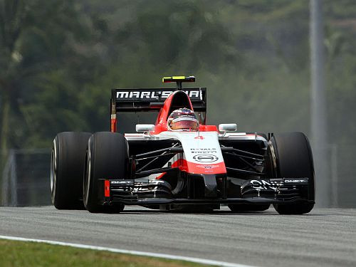 Arī "McLaren" iesaistās "Manor" F1 komandas glābšanā