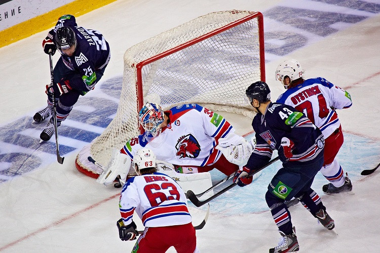 KHL fināls: bukmeikeri joprojām par favorītu uzskata "Metallurg"