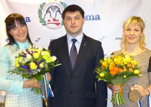 Grigorjeva saglabā 1. vietu pasaules rangā, Skujiņa - septītā