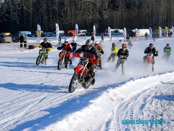 Skijorings un ziemas motokross Raiskumā - Latvijas čempionāta III posms