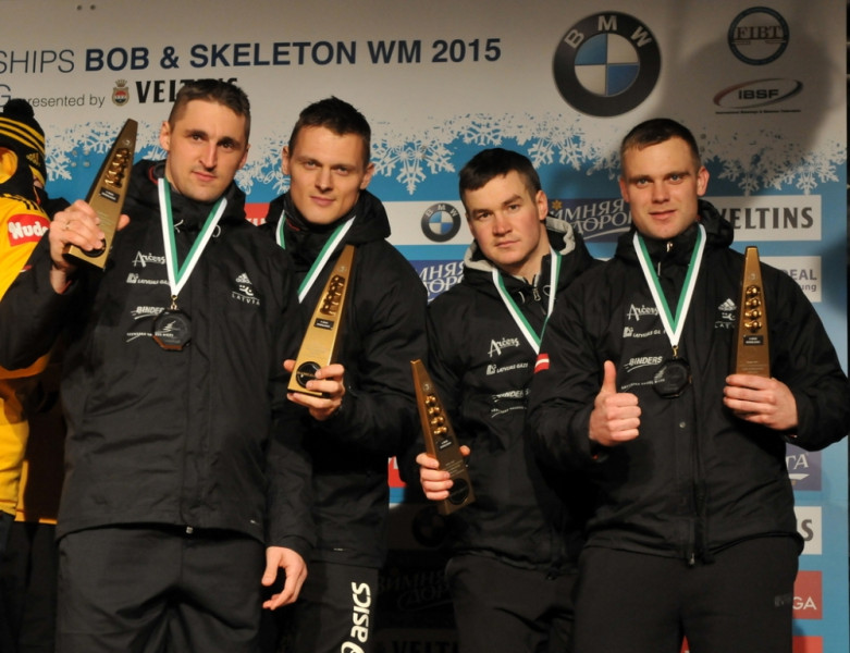 Melbārža ekipāžai bronzas medaļas pasaules čempionātā