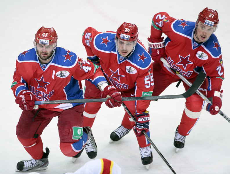 KHL Rietumu konferences fināls sākas ar CSKA sauso uzvaru