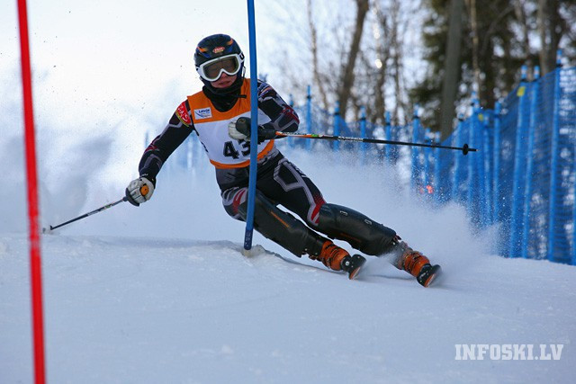 L.Gasūnai 5.vieta un labākie punkti milzu slalomā FIS sacensībās Zviedrijā