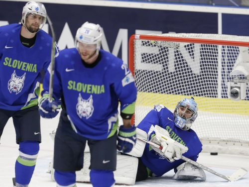 Slovēnija izlido no elites, čehi atspēlējas pret Vāciju