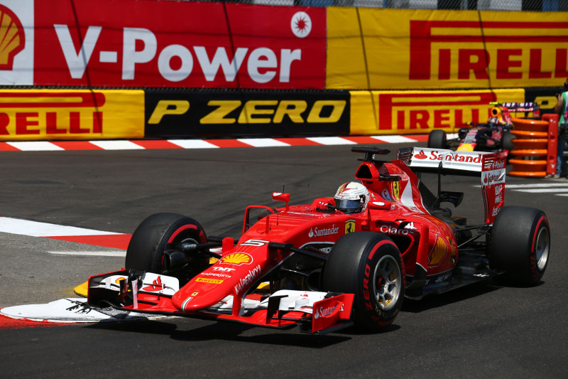 "Ferrari" ar uzlaboto motoru Monreālā cer uzveikt "Mercedes"
