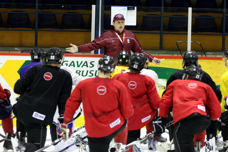 Par Latvijas U20 hokeja izlases galveno treneri apstiprināts Leonīds Beresņevs