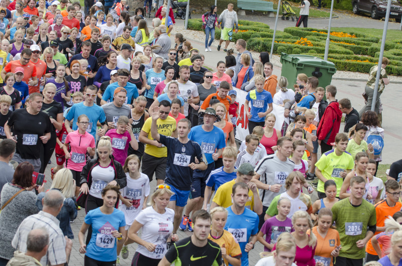 Kristaps Bērziņš un Kitija Valtere - jaunie Latvijas čempioni maratonā