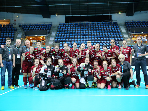 Isjominai četri vārti, Latvijai piektā vieta pasaules čempionātā