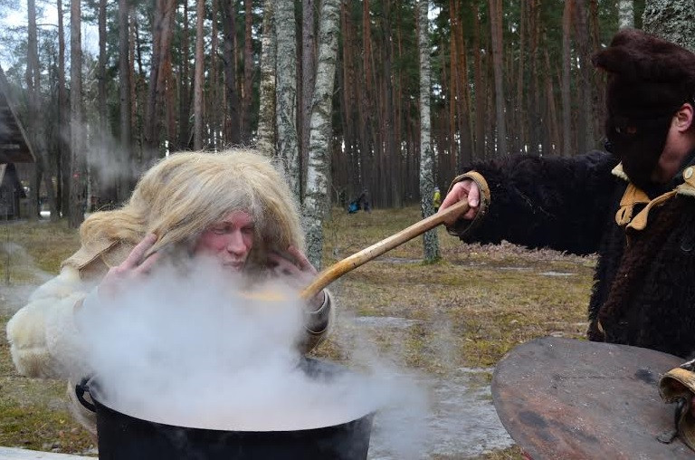 Meteņa svinības Latvijas Etnogrāfiskajā brīvdabas muzejā