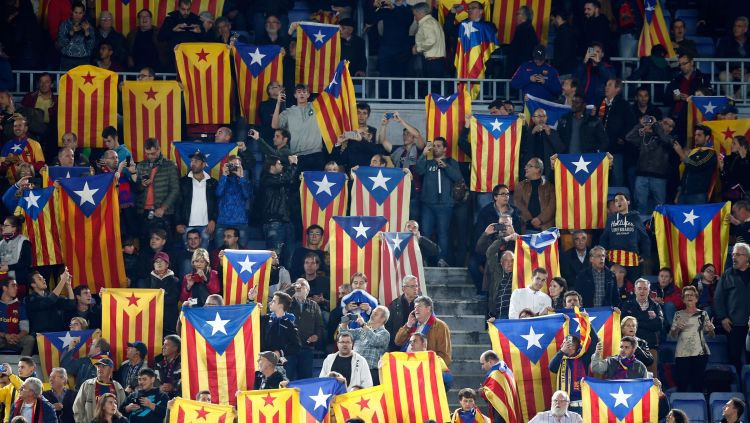 "Barcelona": Katalonijas karogu aizliegums ir cilvēktiesību pārkāpums