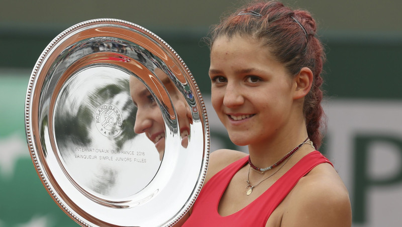 "French Open" junioru čempione Masarova pārspēj Jankoviču