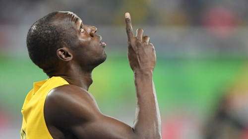 Vēl divi zelti līdz nemirstībai – Bolts līksmo par triumfu 100 metros