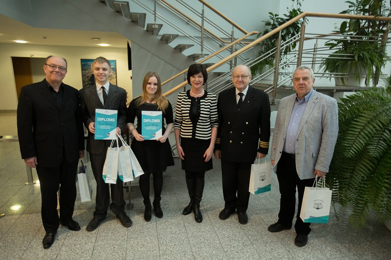 Konkursā “Osta pilsētai” skolēni vērtēs Rīgas brīvostas pienesumu Latvijas ekonomikai