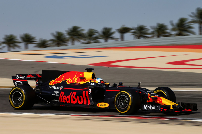 Barselonā "Red Bull" startēs ar jaunu mašīnu, Monreālā saņems arī jauno motoru