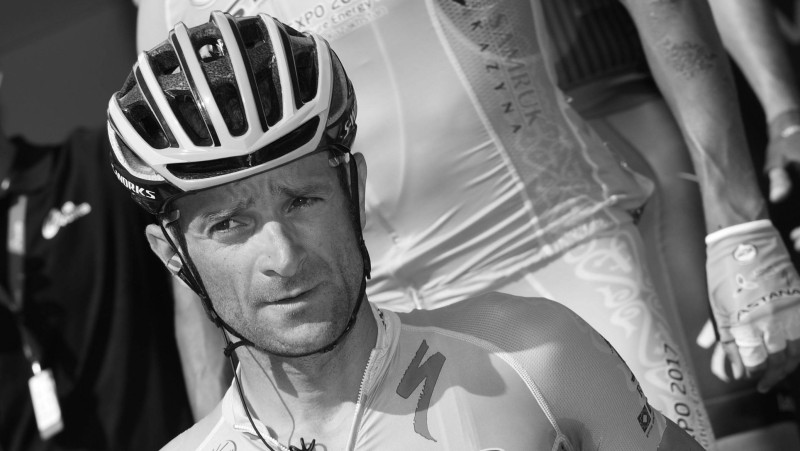 Treniņa laikā negadījumā bojā gājis "Giro" 2011. gada uzvarētājs Skarponi