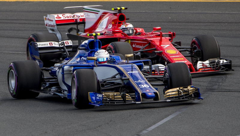 "Sauber" komanda saņems jaunākās specifikācijas "Ferrari" motorus