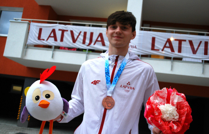 Titulētais Galaktionovs zaudē jau pirmajā Eiropas junioru čempionāta cīņā