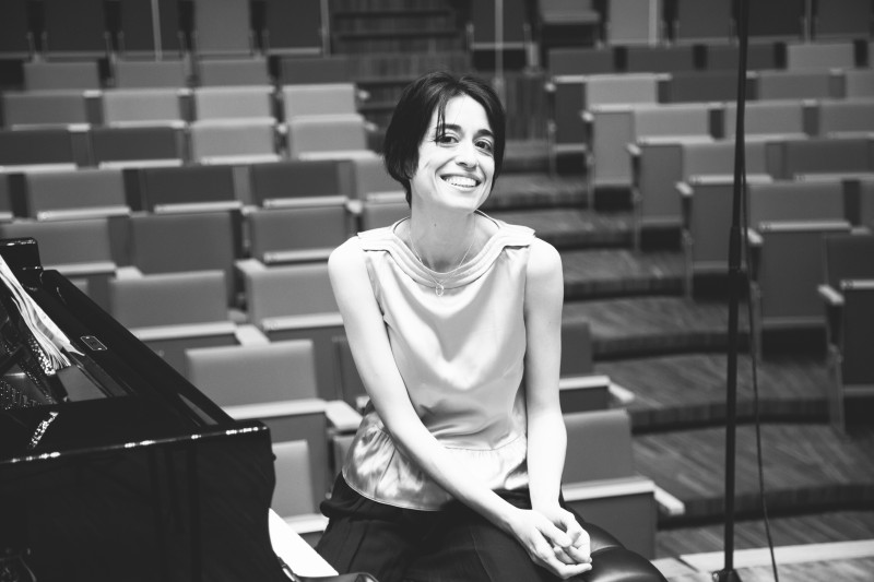 Liepājā uzstāsies izsmalcinātā itāliešu pianiste Pina Napolitano