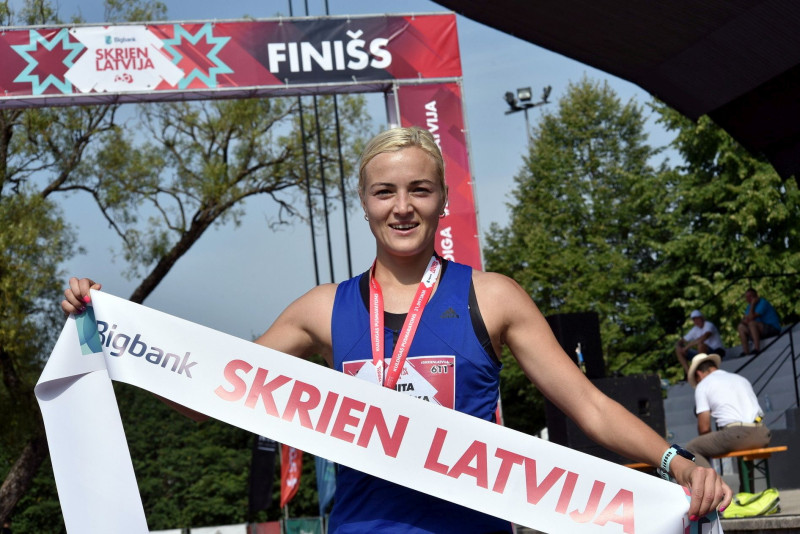 Kažemāka un Žolnerovičs - 2017. gada Latvijas čempioni pusmaratonā