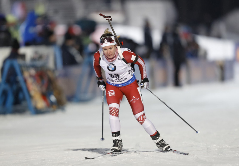 Latvija biatlona sezonu sāk ar 12. vietu, uzvara Norvēģijai