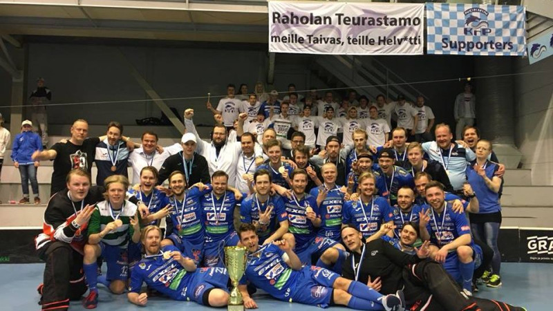 Florbolists Krūmiņš izcīna bronzu Somijas čempionātā