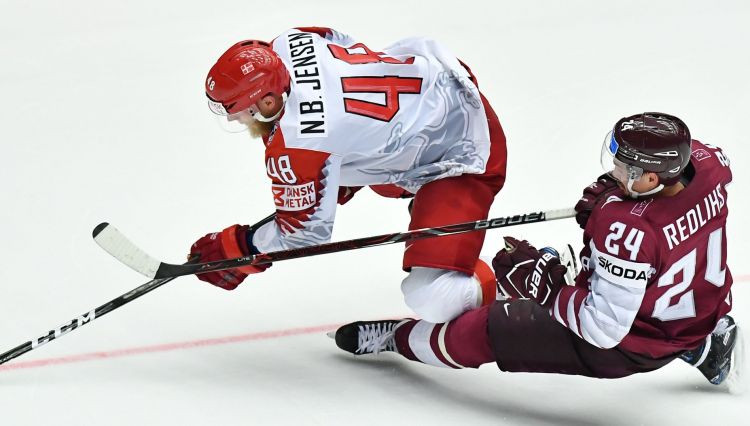 Paste: "Latvijas dēļ likās, ka Dānija nemaz neprot spēlēt uzbrukuma hokeju"