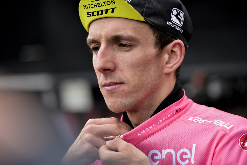 Neilands piedalās atrāvienā, Jeitss palielina pārsvaru "Giro d'Italia" kopvērtējumā