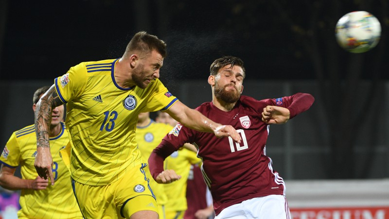 Kazahstāna Nāciju līgas spēlei pret Latviju izsauc desmit čempionus no Astanas