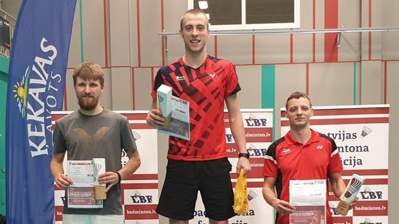 Podosinoviks piekto gadu pēc kārtas uzvar Latvijas čempionātā badmintonā