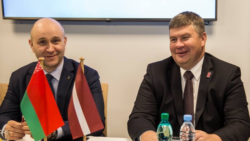 Baltkrievu hokeja šefs: "Ar Latviju izskatām kopīgu plānu, kā piesaistīt skatītājus"