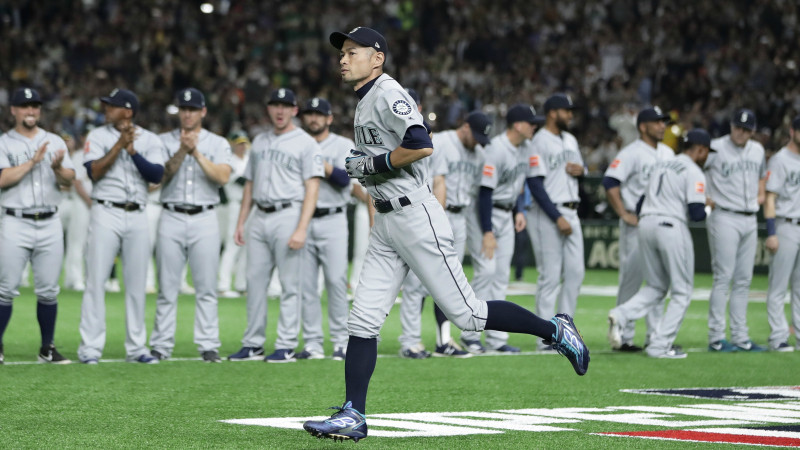 MLB sezona sākas ar "Mariners" uzvaru Tokijā