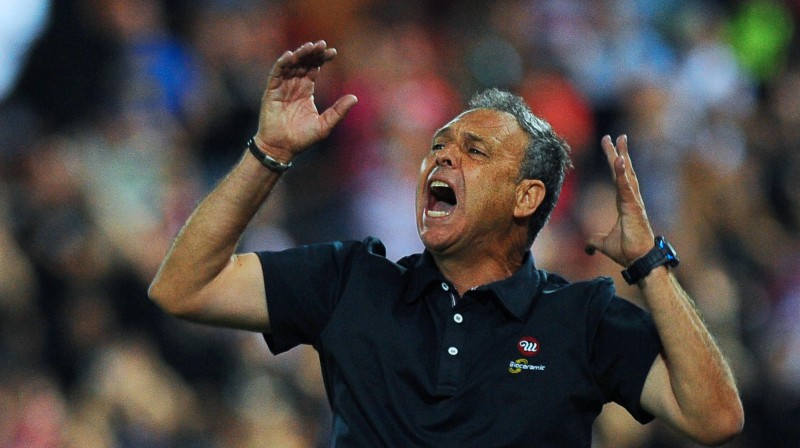 "Sevilla" galvenais treneris Kaparross turpinās darbu par spīti atklātai leikēmijai