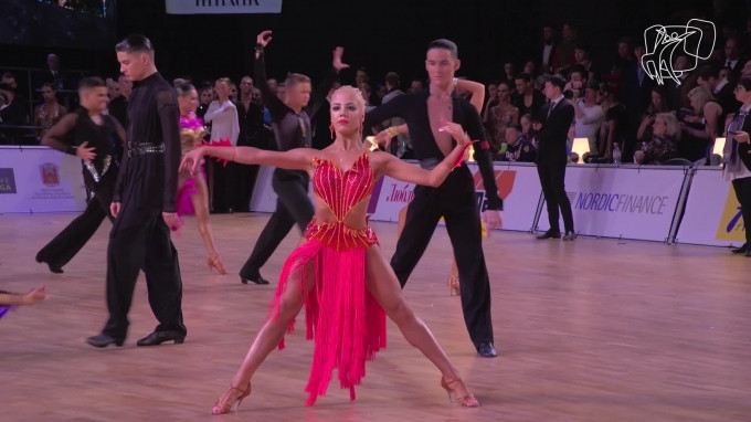 Latvijas jauniešu pāris pusfinālā Eiropas čempionātā Latīņamerikas dejās