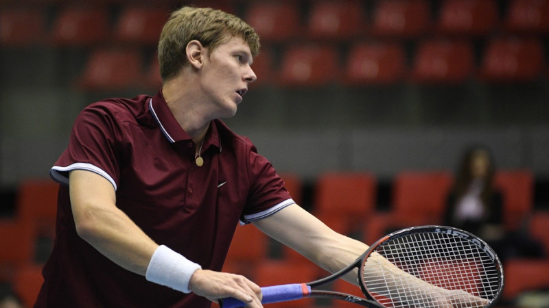 Lībietis Prāgā sasniedz "Challenger" sērijas tenisa dubultspēļu turnīra finālu