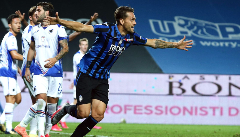 "Atalanta" uzvar un apsteidz "Inter", "Napoli" pārspēj "Genoa"